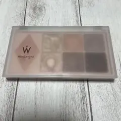 Item thumbnail for item df367ffa-0cb6-43a5-b0f1-cc57d3a99f59