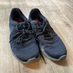 Nike ブラック メッシュスニーカー