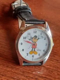 稼働中ディズニー腕時計(美品)