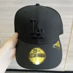 New Era 59FIFTY LAロゴ ブラックキャップ 7 1/4