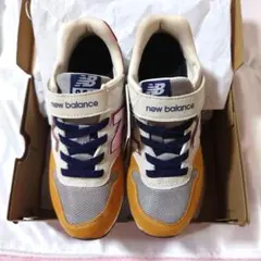 【新品】new balance スニーカー YV996JP3 22.0cm