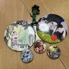 ディズニー　缶バッジ　おまけ付き