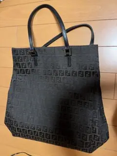 フェンディのトートバッグ