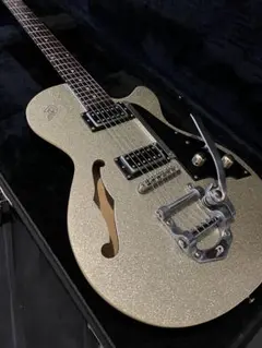 Item thumbnail for item 64cf4cde-35bb-4933-b3c5-2e1ceb6b2a67