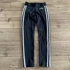 adidas スパッツ　黒　J-XS サイズ