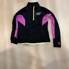 New Balance ハーフジップ長袖トップス