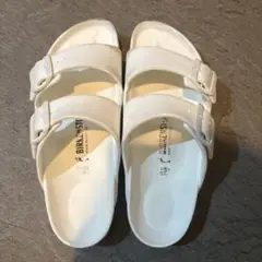 BIRKENSTOCK サンダル　白 アリゾナEVA 24㎝