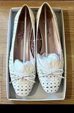【美品】 かねまつ／ローヒールパンプス　スレンダーシリーズ　25cm