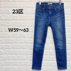Item thumbnail for item 419e3fb7-1fb7-48cf-b3ee-6c1ff95e989b
