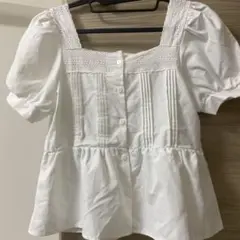 ブラウス　シャツ