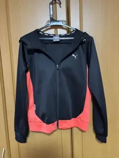 値下げ‼️PUMA フード付きジャケット L ブラック/オレンジ