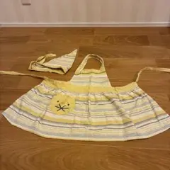 ウサギの顔刺繍付きエプロンセット