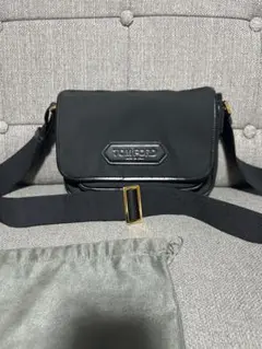 【美品/最高級】TOM FORD ショルダーバッグ ロゴスタンプ　オールレザー 美品/最高級】TOM FORD ショルダーバッグ ロゴスタンプ オールレザー