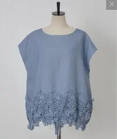 BEARDSLEY フロント刺繍フレアカットソー ホワイト - メルカリ
