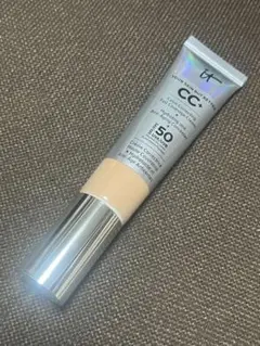 2025年最新】ccクリーム it cosmeticsの人気アイテム - メルカリ