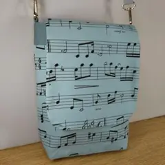 フラップ付きショルダーバック(音楽の楽譜柄 )