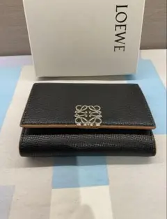 LOEWEロエベ　財布　二つ折り