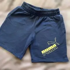 PUMA ネイビー ハーフパンツ　160㎝