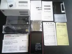 003SH　レッド。+゜☆゜　新品未使用品★　＊フルセット