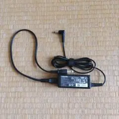 TOSHIBA 65W ACアダプター G71C000GZ610