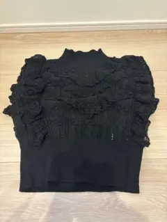 フリル付き黒ノースリーブニット ZARA フリル ニット ノースリーブ