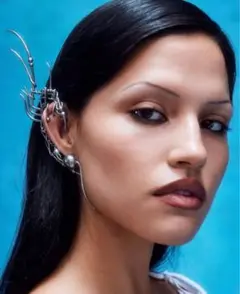 ♫ HEAVEN by marc jacobs ピアス キーガン ダッカー キーガン ダッカー ピアス 2 | マーク ジェイコブス | 公式サイト