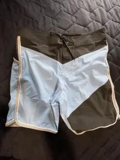 COR サーフパンツ　Lサイズ　カネキン　フィジーク cor カネキン ボードショーツ サーフパンツ フィジーク 水着