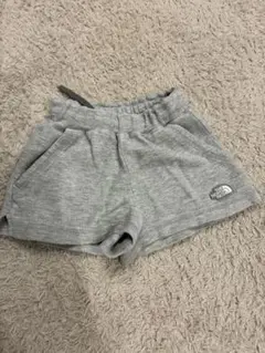 The North Face グレーショートパンツ