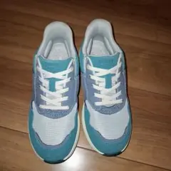 スパットシューズ（スニーカータイプ）