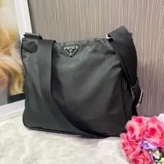 プラダ PRADA ショルダーバッグ 黒 ブラック