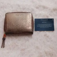 COLE HAAN ゴールド 二つ折り財布
