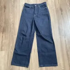 UNIQLO ワイドストレートジーンズ