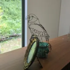 ベニコンゴウインコのワイヤーアート