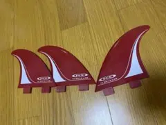 FCS TC WHITE-LINE レッドフィン 3枚セット