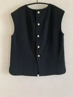 美品　トゥモローランド　パールボタン　ブラック　ジレ　ベスト