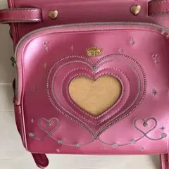 ハート型窓付きピンクランドセル