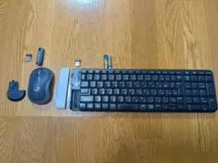 Logitech ワイヤレスキーボードとマウスセット