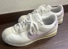 Nike スニーカー美品 27cm レディース