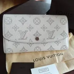 LOUISVUITTON美品MAHINA