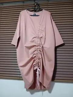 新品未使用タグ付き‼️merlot　ギャザーデザインワンピース