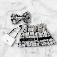 Item thumbnail for item 5cc299cf-c74c-4917-8cd8-86d890922ad9