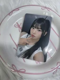 村上璃杏 7000円 ME:ICONIC 005