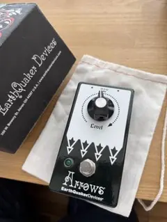 Arrows earthquaker devices 【箱、ステッカー付き】 EARTHQUAKER DEVICES アースクエイカーデバイセス / Arrows