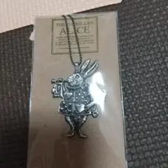 アリスのウサギ チャーム メタル