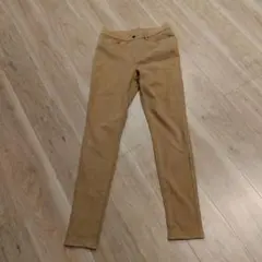 ユニクロ　HEATTECH ベージュ スキニーパンツ Mサイズ