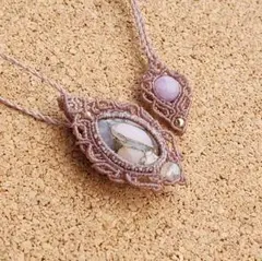 Item thumbnail for item f189120c-ce91-400f-9836-46584d1c4c06