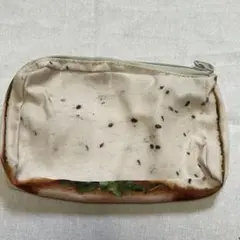 サンドウィッチ　ミニポーチ　サンドイッチ　パン　食べ物　カツサンド