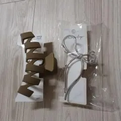 バレッタ　ヘアクリップ　シンプル　グレージュ　シルバー　新品　セット