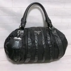 《美品》PRADA(プラダ)ハンドバッグ