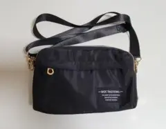 BASIC TRADITIONAL ショルダーバッグ 黒
